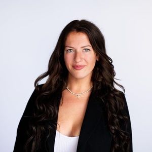 Meet your Posher, Malinda